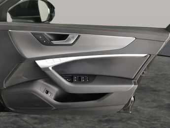 Audi A6 Saloon 2.0 TFSI 45 S line S Tronic quattro (265 ps) - HEATED SEATS