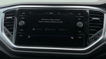 Volkswagen T-Roc 1.5 TSI EVO Active DSG (150 ps) - ADAPT CRUISE - NAV - CARPLAY