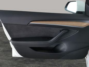 Tesla Model 3 (Dual Motor) Long Range 4WDE (346 ps) - ADAPT CRUISE - ACTIVE LA