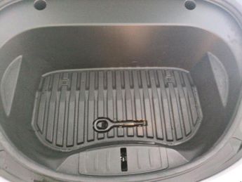 Tesla Model 3 (Dual Motor) Long Range 4WDE (346 ps) - ADAPT CRUISE - ACTIVE LA