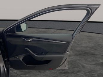 Skoda Octavia 2.0 TDI vRS DSG (200 ps) - LED - SMARTLINK - HEATED SEATS