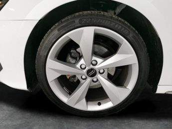 Audi A3 1.0 TFSI 30 S line Sportback S Tronic (110 ps) - KEYLESS ENTRY -