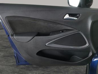 Vauxhall Crossland 1.2 Turbo Ultimate (130 ps) - REVERSE CAM - ALCANTARA - NAV