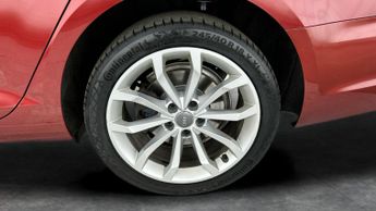 Audi A4 2.0 TDI 35 Sport S Tronic (150 ps) - ELECTRIC BOOT - CLIMATE CON