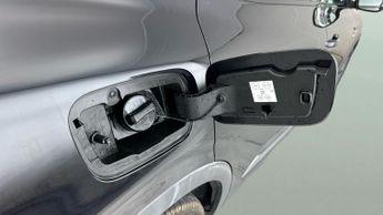 Renault Arkana 1.3 TCe MHEV r.s. line EDC 2WD (140 ps) - HEATED SEATS - HEATED 