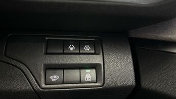 Peugeot 3008 1.2 PureTech GT EAT (130 ps) - SPEED LIMIT RECOG - CLIMATE CONTR