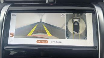 Land Rover Discovery Sport 2.0 P250 MHEV R-Dynamic HSE 4WD (249 ps) - CLIMATE CONTROL - PAN