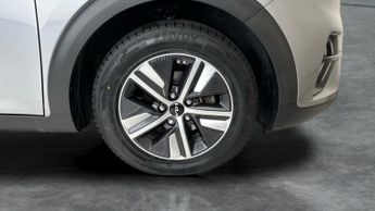 Kia Niro 1.6 GDi Connect DCT (139 bhp) - CRUISE - PADDLE SHIFT - AIR CON