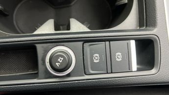 Audi Q3 2.0 TDI 35 Sport S Tronic (150 ps) - BLUETOOTH - CRUISE - SPEED 