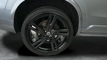 Volvo XC90 2.0 D5 PowerPulse R-Design Pro 4WD (235 ps) - ADAPT CRUISE - HUD