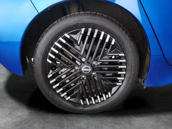 Nissan Leaf 39kWh Tekna (150 ps) - LED - REVERSE CAM - NAV