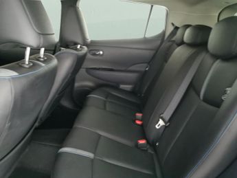 Nissan Leaf 39kWh Tekna (150 ps) - LED - REVERSE CAM - NAV