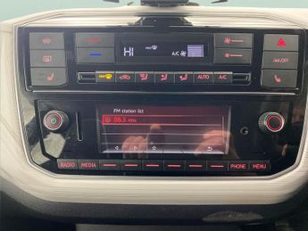 Seat Mii 36.8kWh (83 ps) - SD CARD MEDIA INPUT - PARK SENSORS