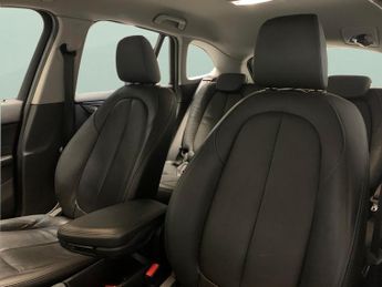 BMW X1 1.5 25e 10kWh xLine Plug-in xDrive (220 ps) - PERFORMANCE CONTRO