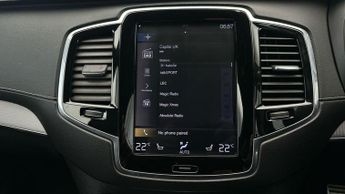Volvo XC90 2.0 D5 PowerPulse R-Design Pro 4WD (235 ps) - ADAPT CRUISE - HUD