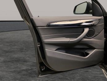 BMW X1 1.5 25e 10kWh xLine Plug-in xDrive (220 ps) - PERFORMANCE CONTRO