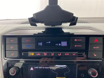 Seat Mii 36.8kWh (83 ps) - SD CARD MEDIA INPUT - PARK SENSORS