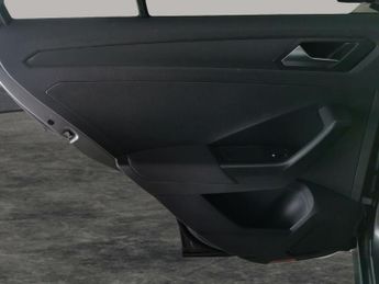 Volkswagen T-Roc 1.5 TSI EVO Active DSG (150 ps) - LED - HEATED SEATS - BLUETOOTH