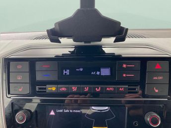 Seat Mii 36.8kWh (83 ps) - SD CARD MEDIA INPUT - PARK SENSORS