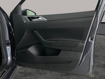 Volkswagen Polo 2.0 TSI GTI DSG (207 ps) - HEATED SEATS - ADJUSTABLE SUSPENSION