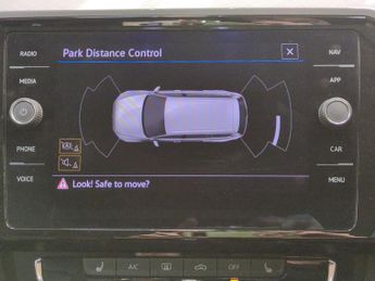 Volkswagen Passat 1.5 TSI EVO SEL DSG (150 ps) - HEATED SEATS - ELECTRIC SEATS - B