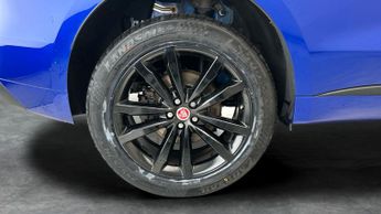 Jaguar F-PACE 2.0 D180 R-Sport (180 ps) - REVERSE CAM - NAV - HEATED SEATS