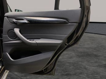 BMW X1 1.5 25e 10kWh xLine Plug-in xDrive (220 ps) - PERFORMANCE CONTRO