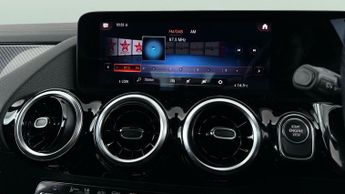 Mercedes-Benz GLA 1.3 GLA250e 15.6kWh Exclusive Edition Plug-in 8G-DCT (218 ps) - 