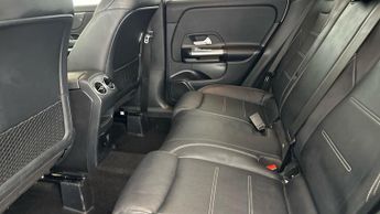 Mercedes-Benz GLA 1.3 GLA250e 15.6kWh Exclusive Edition Plug-in 8G-DCT (218 ps) - 