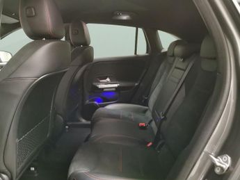 Mercedes-Benz EQA EQA 250 66.5kWh AMG Line (190 ps) - NAV - ADAPTIVE LIGHTS - MIRR