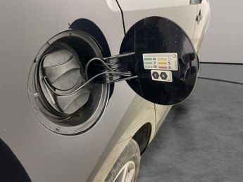 Seat Mii 36.8kWh (83 ps) - SD CARD MEDIA INPUT - PARK SENSORS