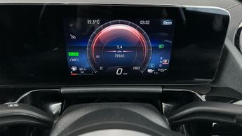Mercedes-Benz GLA 1.3 GLA250e 15.6kWh Exclusive Edition Plug-in 8G-DCT (218 ps) - 