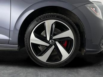 Volkswagen Polo 2.0 TSI GTI DSG (207 ps) - HEATED SEATS - ADJUSTABLE SUSPENSION