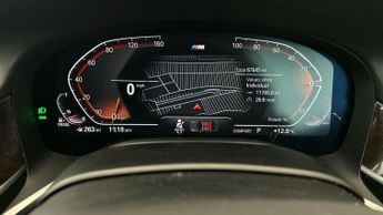 BMW 7 Series 3.0 730d MHT M Sport (286 ps) - SOFT CLOSE DOORS - HEATED SEATS