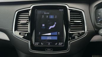 Volvo XC90 2.0 D5 PowerPulse R-Design Pro 4WD (235 ps) - ADAPT CRUISE - HUD