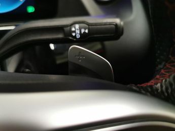 Mercedes-Benz EQA EQA 250 66.5kWh AMG Line (190 ps) - NAV - ADAPTIVE LIGHTS - MIRR