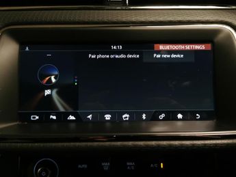 Land Rover Range Rover Evoque 2.0 D150 R-Dynamic S 4WD (150 ps) - NAV - LANE DEPARTURE  - WIFI