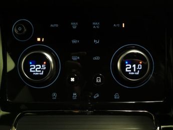 Land Rover Range Rover Evoque 2.0 D150 R-Dynamic S 4WD (150 ps) - NAV - LANE DEPARTURE  - WIFI