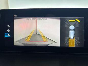 Mercedes-Benz EQC EQC 400 80kWh Sport 4MATIC (408 ps) - HEATED LEATHER - MIRROR PA