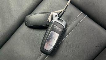 Audi A3 1.0 TFSI 30 S line Sportback S Tronic (110 ps) - CRUISE - DRIVIN