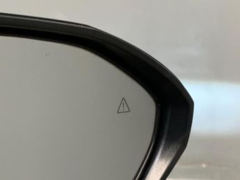 Hyundai Tucson 1.6 h T-GDi 13.8kWh Premium Plug-in 4WD (265 ps) - HEATED SEATS