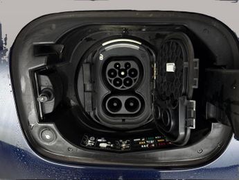 Mercedes-Benz EQC EQC 400 80kWh Sport 4MATIC (408 ps) - HEATED LEATHER - MIRROR PA