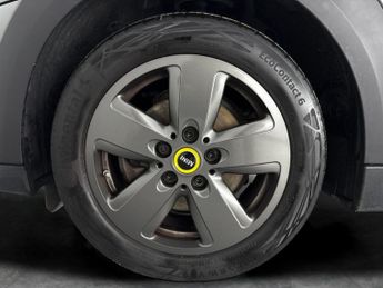 Mini Electric Hatch Cooper SE 32.6kWh Level 1 (184 ps) - CARPLAY - LED - NAV