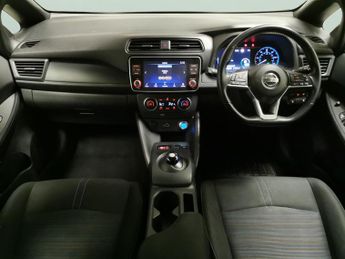 Nissan Leaf 40kWh Acenta (150 ps) - LANE DEPARTURE  - CRUISE - AIR CON