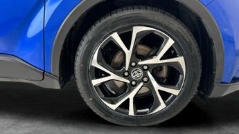 Toyota C-HR 1.8 VVT-h Design CVT (122 ps) - HEATED SEATS - LANE DEPARTURE AL