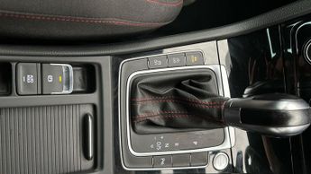Volkswagen Golf 2.0 TSI GPF GTI Performance DSG (245 ps) - ACTIVE INFO DISPLAY
