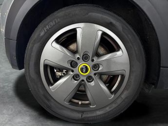 Mini Electric Hatch Cooper SE 32.6kWh Level 1 (184 ps) - CARPLAY - LED - NAV