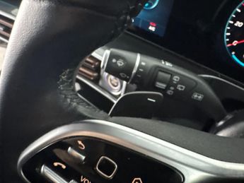 Mercedes-Benz EQC EQC 400 80kWh Sport 4MATIC (408 ps) - HEATED LEATHER - MIRROR PA