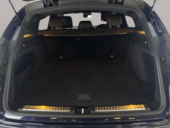 Mercedes-Benz EQC EQC 400 80kWh Sport 4MATIC (408 ps) - HEATED LEATHER - MIRROR PA