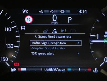 Land Rover Range Rover Evoque 2.0 D150 R-Dynamic S 4WD (150 ps) - NAV - LANE DEPARTURE  - WIFI